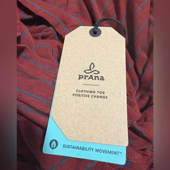 NWT Prana‎ Women’s Sol Protect Turtleneck Relaxed Fit Soft Stretch Fall Winter - Picture 8 of 9